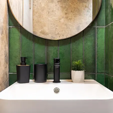 Apartment 2 Bedroom Dzhendem Tepe 2 Parking Spots In Next To Mu *