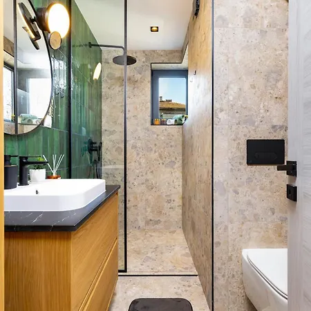 아파트 2 Bedroom Dzhendem Tepe 2 Parking Spots In Next To Mu