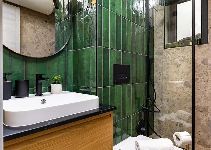 Apartament 2 Bedroom Dzhendem Tepe 2 Parking Spots In Next To Mu