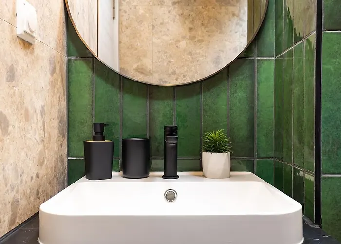 Apartament 2 Bedroom Dzhendem Tepe 2 Parking Spots In Next To Mu *