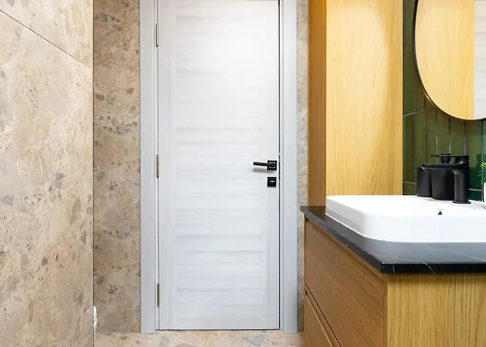 2 Bedroom Dzhendem Tepe 2 Parking Spots In Next To Mu Apartament