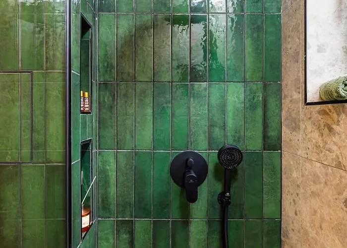 2 Bedroom Dzhendem Tepe 2 Parking Spots In Next To Mu *