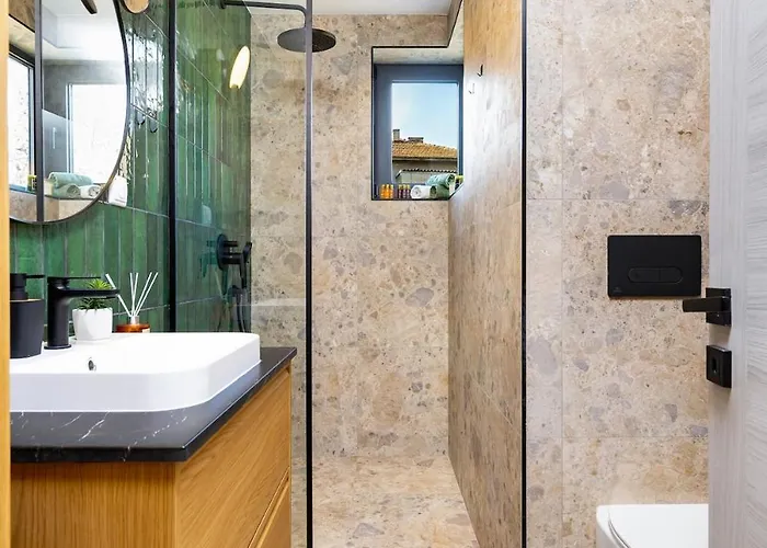 Apartament 2 Bedroom Dzhendem Tepe 2 Parking Spots In Next To Mu