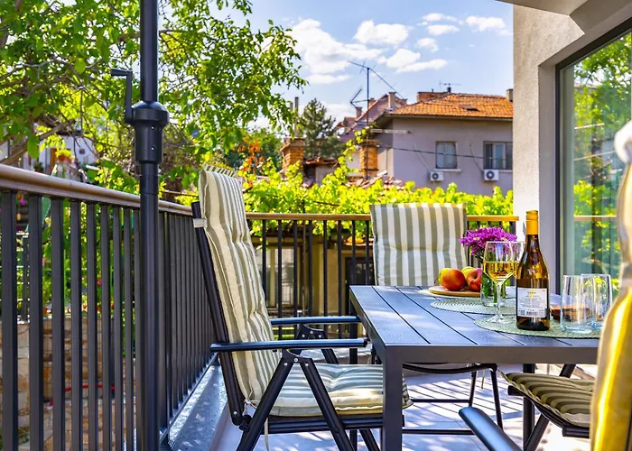 Apartament 2 Bedroom Dzhendem Tepe 2 Parking Spots In Next To Mu